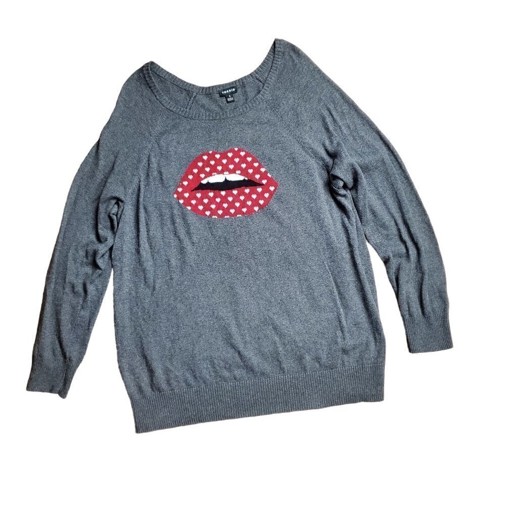 Torrid Womens‎ Gray Red Lips Heart Love Long Sleeve Pullover Sweater Size 1